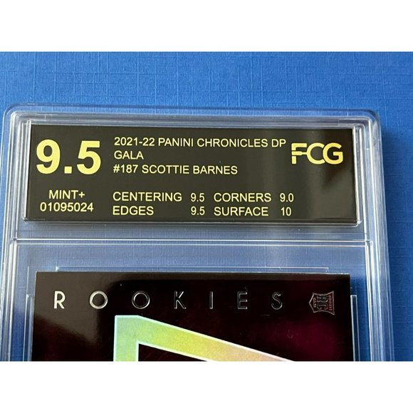 Scottie Barnes RC 2021 Chronicles Draft Picks Gala Rookies Holo #187 Graded 9.5 - Picture 3 of 8